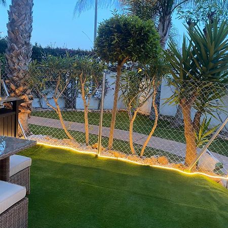 Apartment Palmas De Coco Playa Flamenca Bagian luar foto