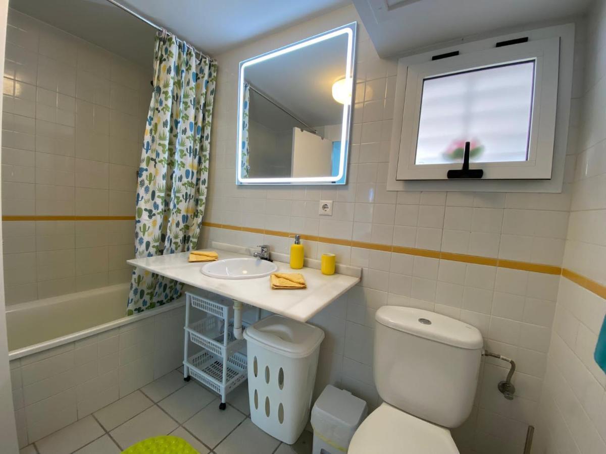 Apartment Palmas De Coco Playa Flamenca Bagian luar foto