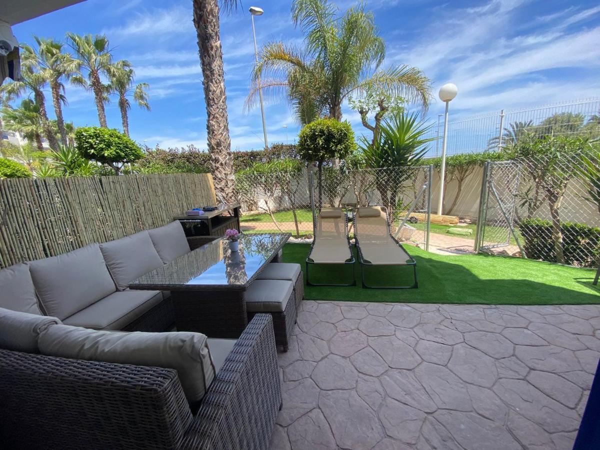 Apartment Palmas De Coco Playa Flamenca Bagian luar foto